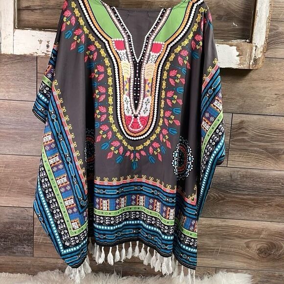 Women's Rayon Floral Print Lightweight Poncho Top Blouse Caftan Cover up - Picture 5 of 9